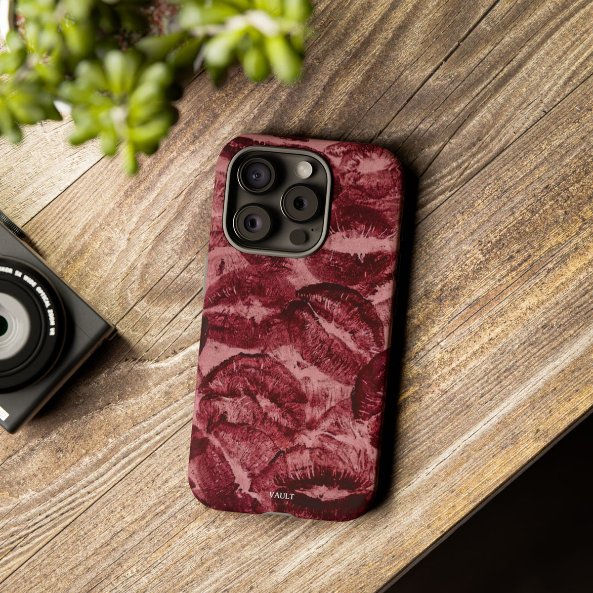 Kiss Print Phone Case – Burgundy Lip Pattern Protective Phone Cover