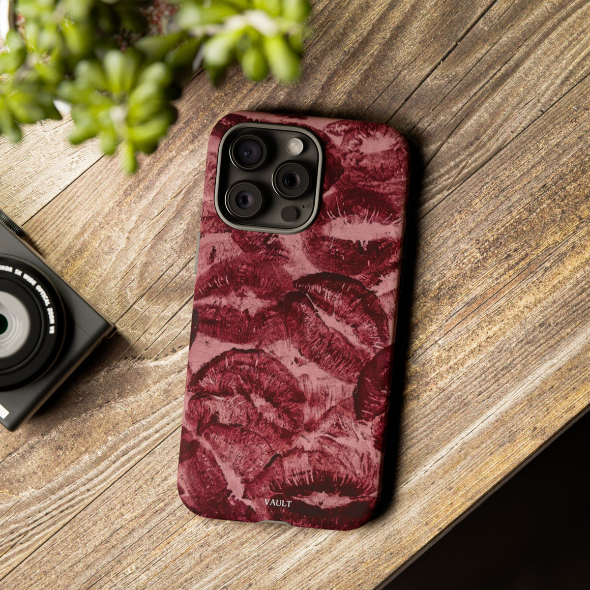 Kiss Print Phone Case – Burgundy Lip Pattern Protective Phone Cover