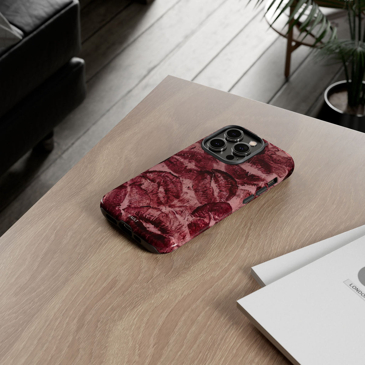 Kiss Print Phone Case – Burgundy Lip Pattern Protective Phone Cover