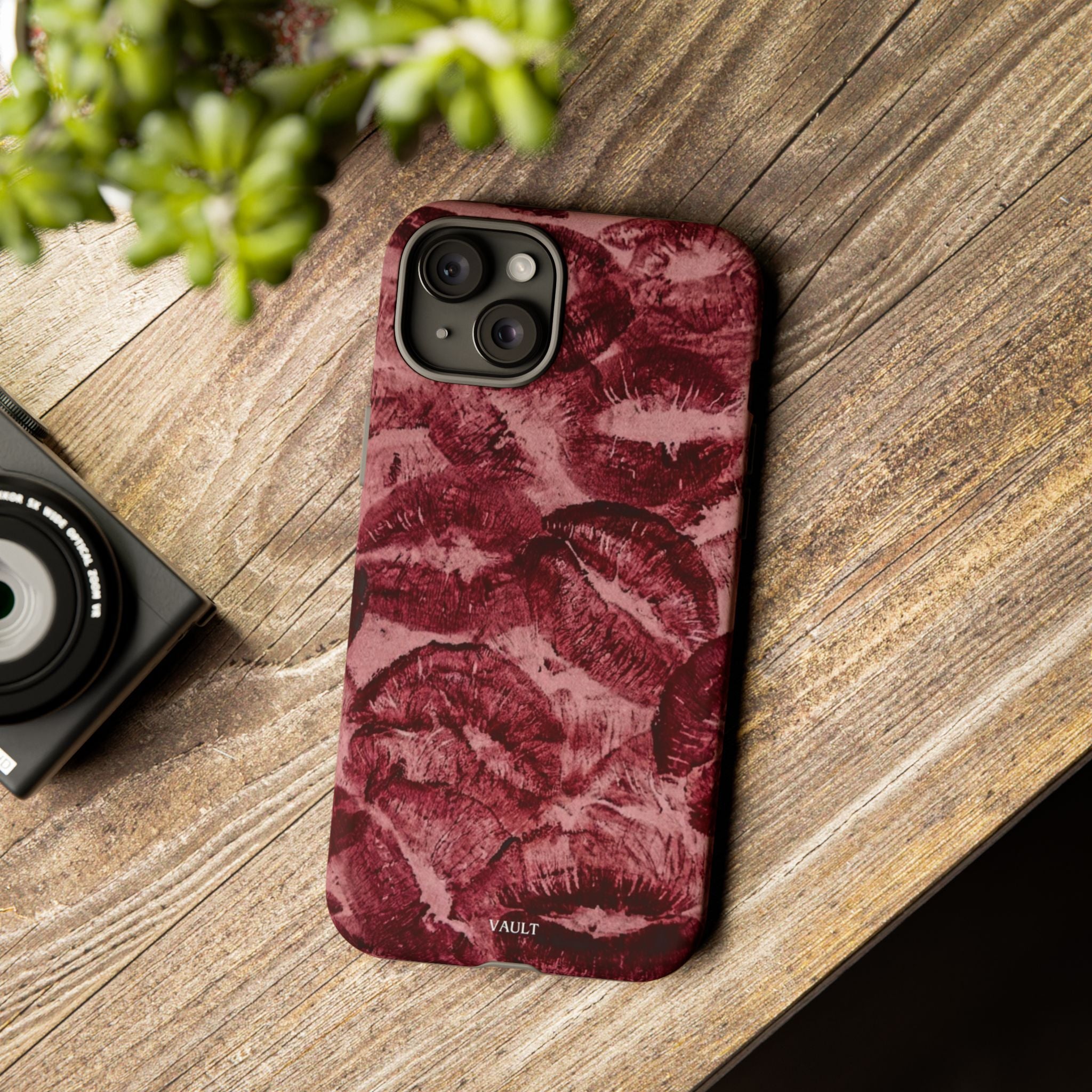 Kiss Print Phone Case – Burgundy Lip Pattern Protective Phone Cover