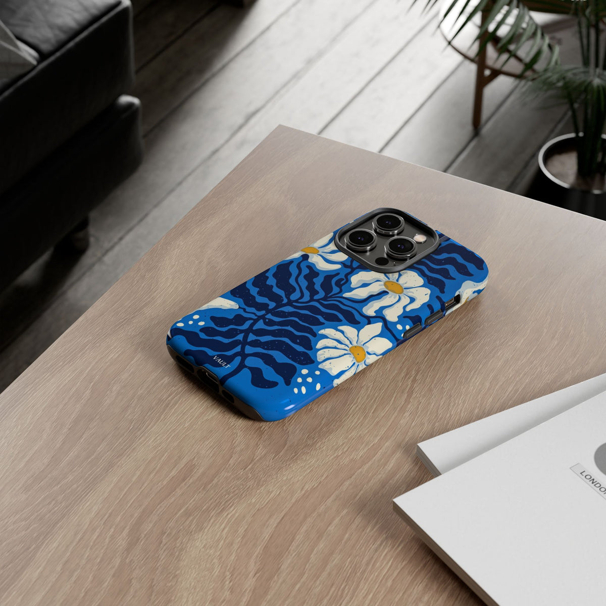 Blue Daisy Tough Phone Case — Floral Protective Phone Cover