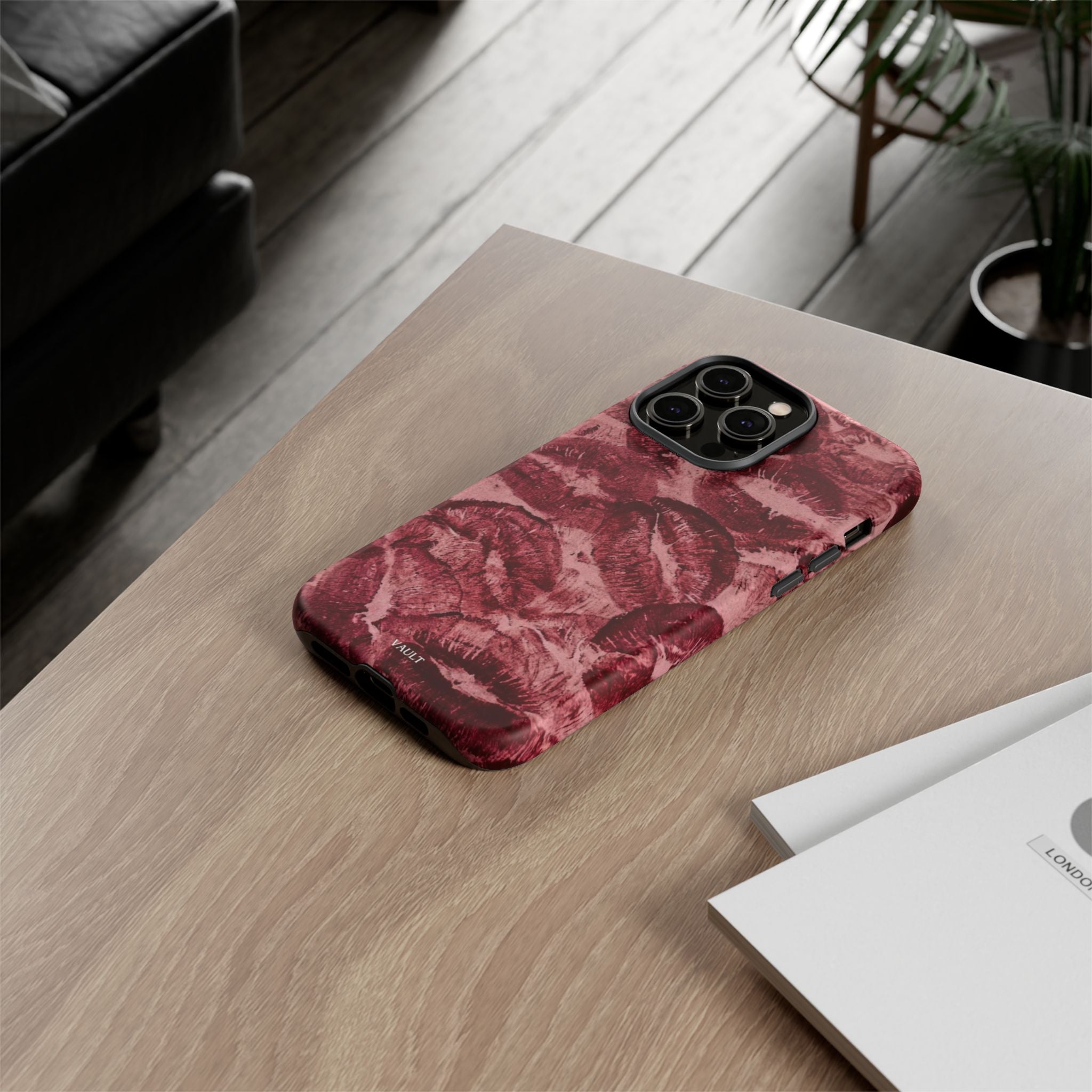 Kiss Print Phone Case – Burgundy Lip Pattern Protective Phone Cover